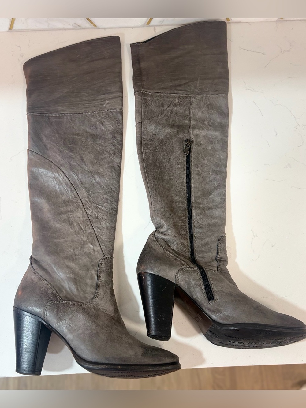Alberto Fermani Italian Distressed Gray Leather Fold Over Tall Boots 39 / 9